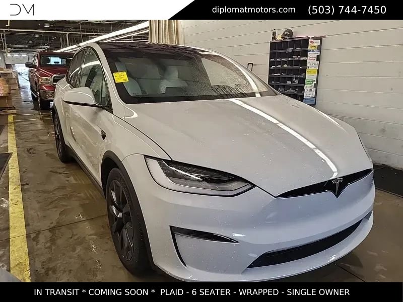 Used 2022 Tesla Model X Plaid AWD/4WD image 3