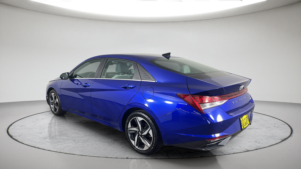 Used 2023 Hyundai Elantra Limited FWD image 21