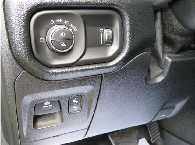 Used 2020 RAM 1500 Rebel w/ Rebel Level 1 Equipment Group AWD/4WD image 11