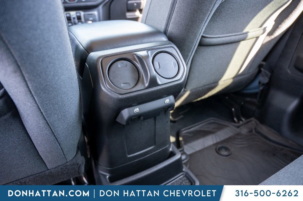 Used 2024 Jeep Wrangler Unlimited image 26