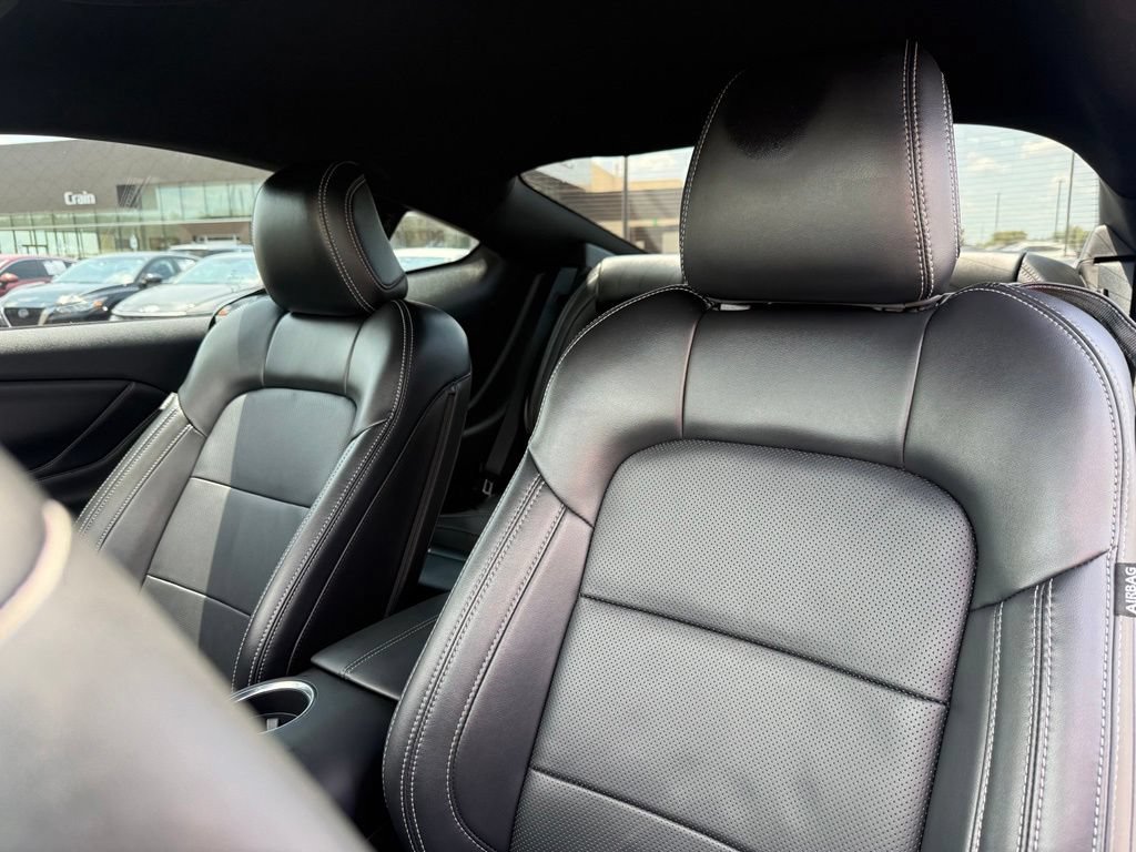 Used 2025 Ford Mustang GT Premium RWD image 23