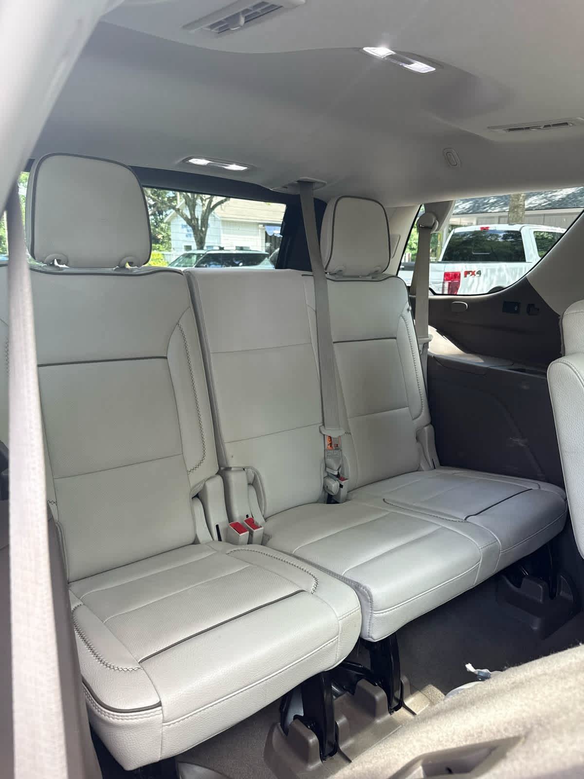Used 2023 GMC Yukon Denali AWD/4WD image 16