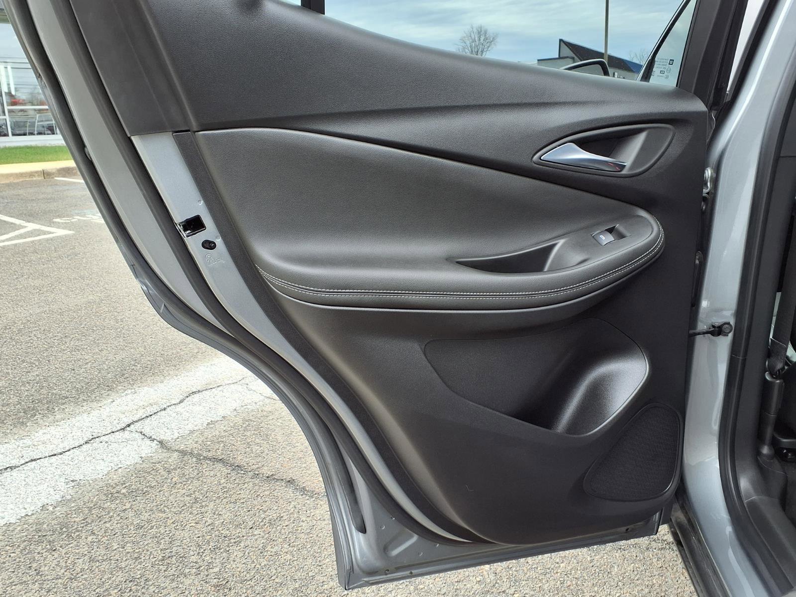 Certified 2023 Buick Encore GX Select w/ Safety Package II image 19