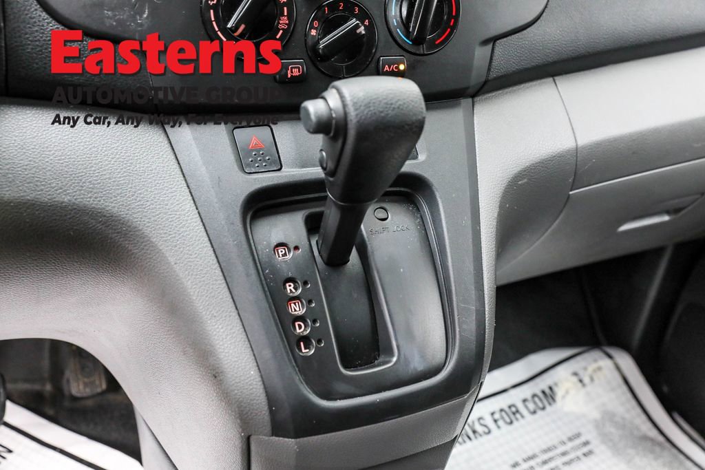 Used 2019 Nissan NV200 SV w/ Navigation Package image 13