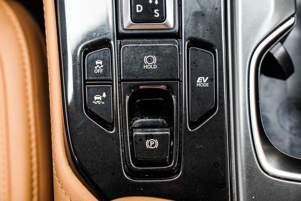 Used 2024 Lexus NX 350h AWD image 27