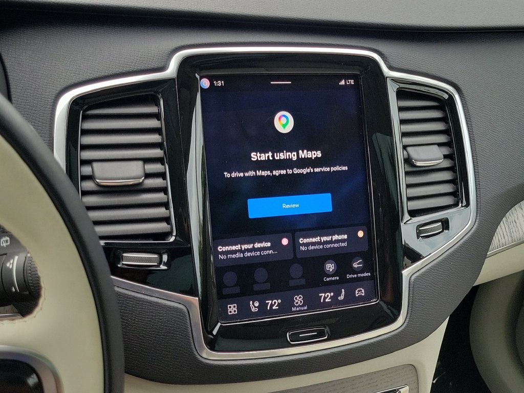 Certified 2025 Volvo XC90 T8 Plus w/ Protection Package Premier AWD/4WD image 30
