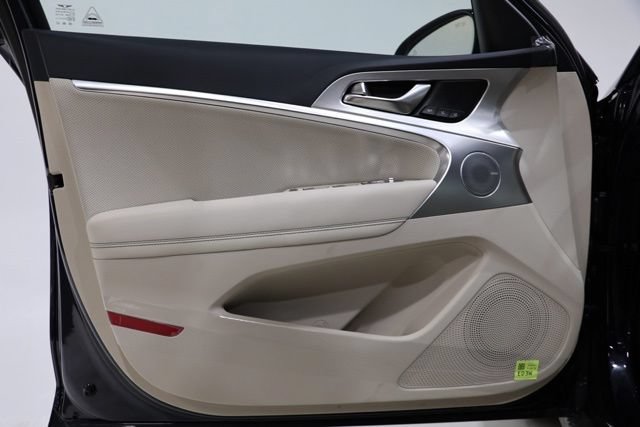 New 2026 Genesis G70 2.5T Prestige AWD/4WD image 13
