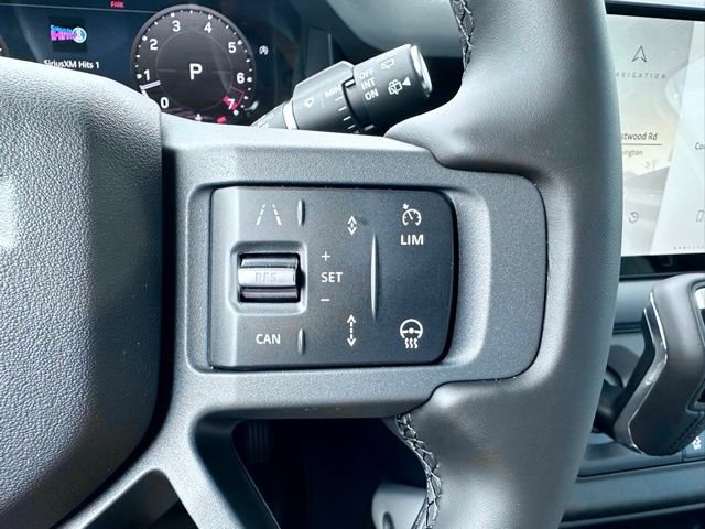 New 2025 Land Rover Defender 110 X-Dynamic SE image 23