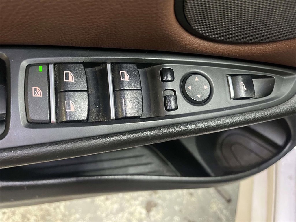 Used 2015 BMW X5 xDrive35i image 16