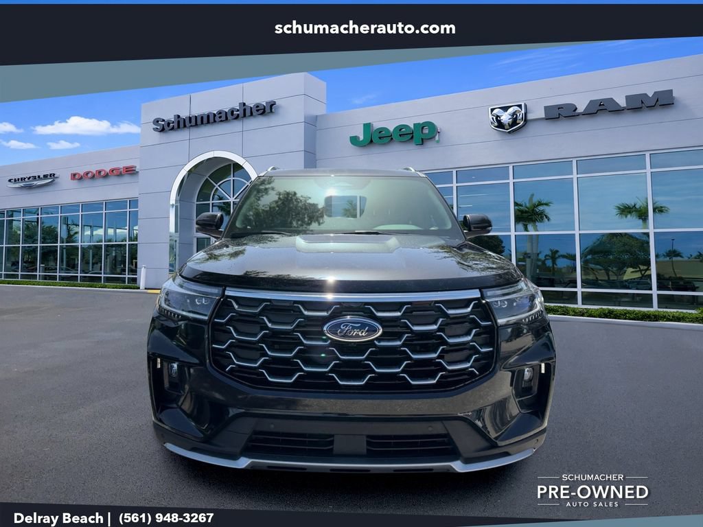 Used 2025 Ford Explorer Platinum w/ Ultimate Package RWD image 2