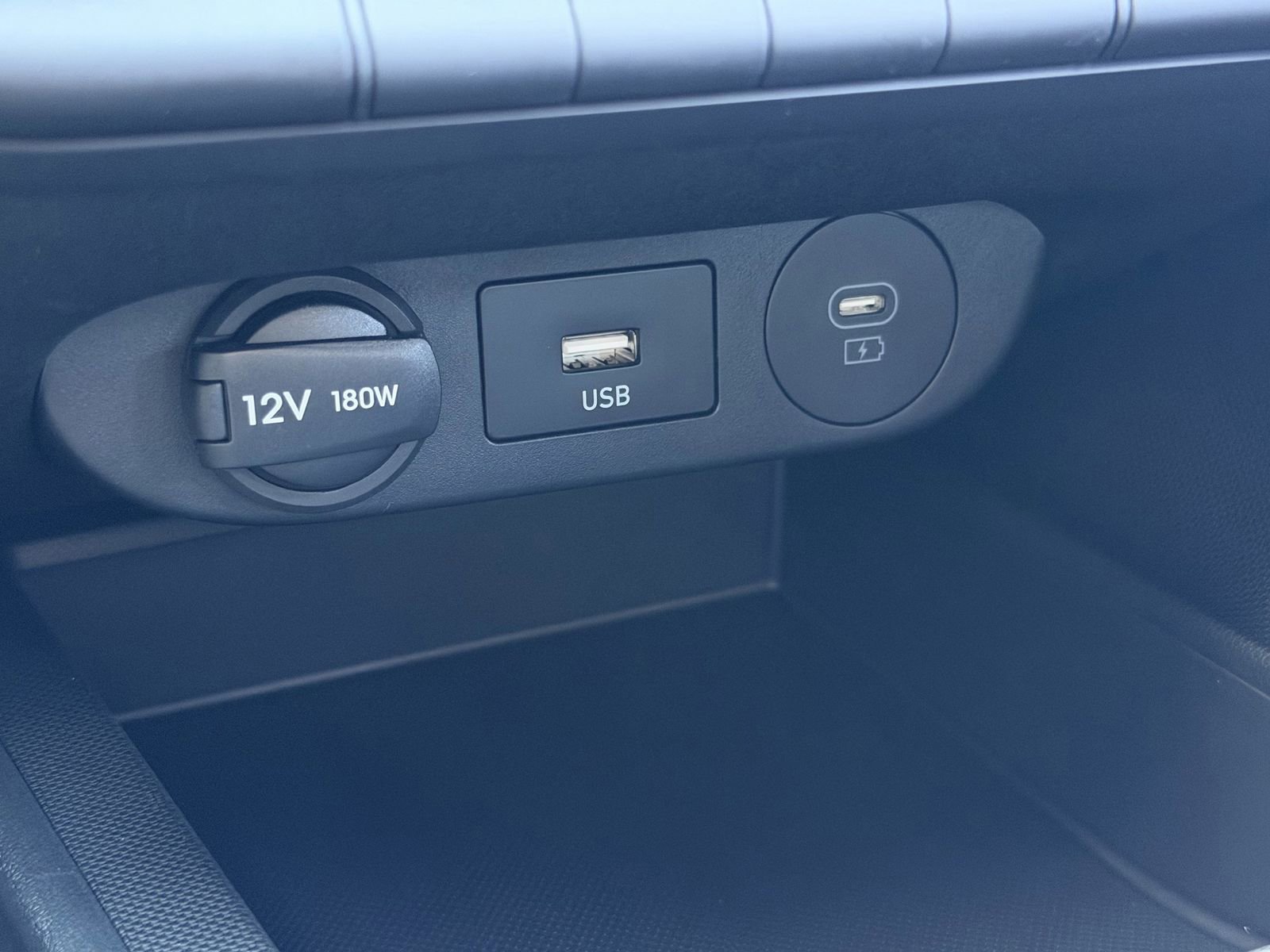 Certified 2026 Hyundai Elantra SE FWD image 19