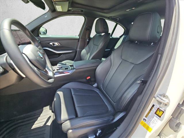 Used 2023 BMW 330i Sedan w/ Parking Assistance Package RWD image 16