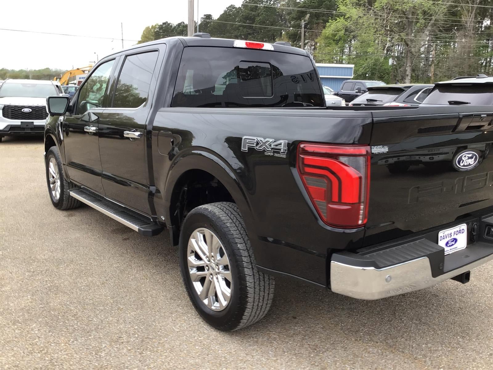 New 2026 Ford F150 Lariat w/ Equipment Group 501A Mid image 10