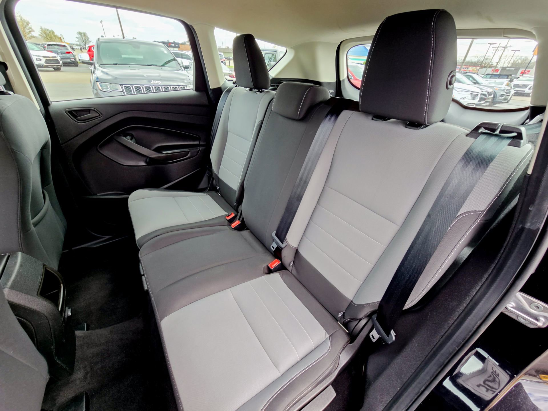 Used 2019 Ford Escape S image 28