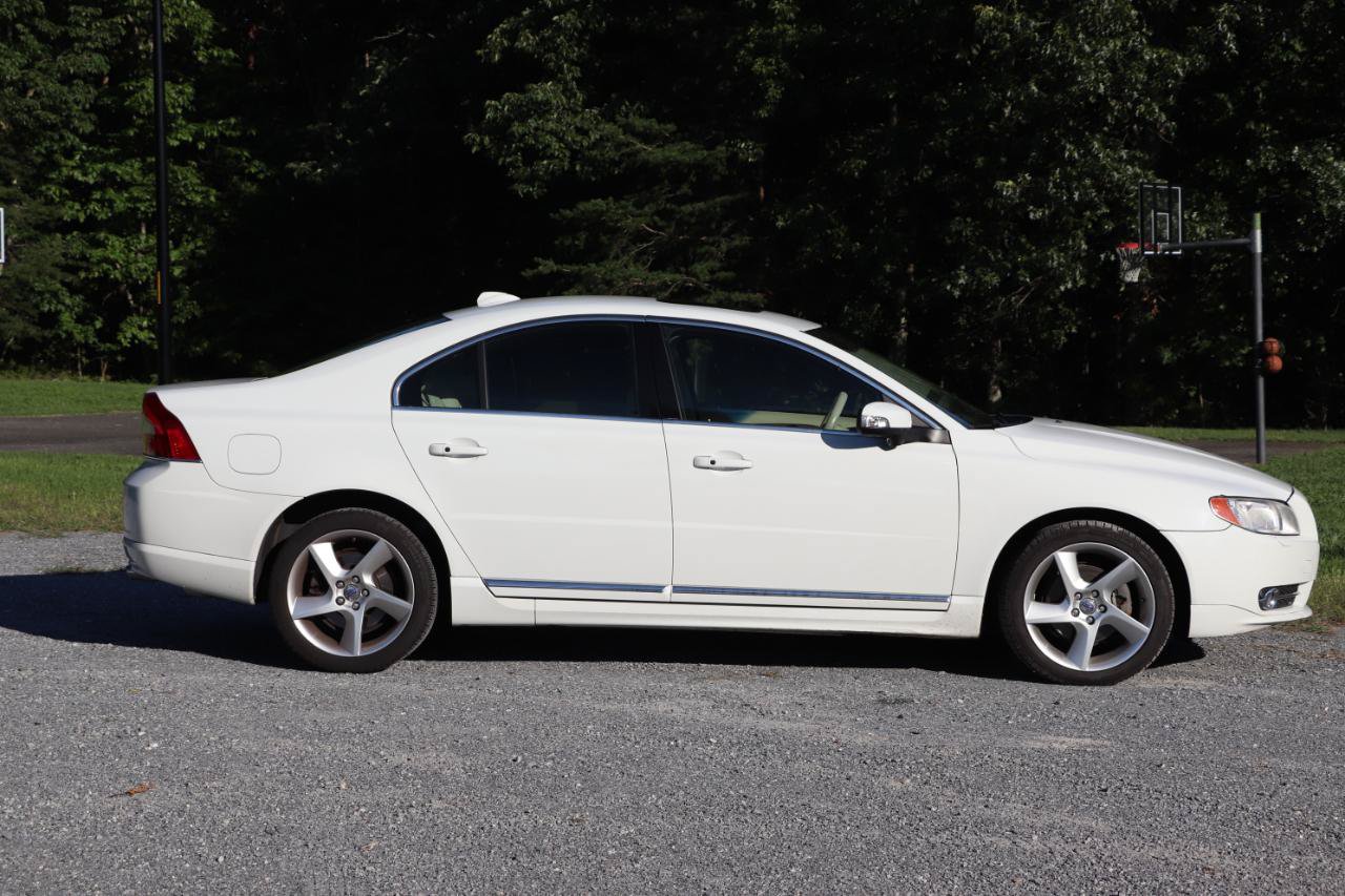 Used 2010 Volvo S80 T6 AWD/4WD image 2