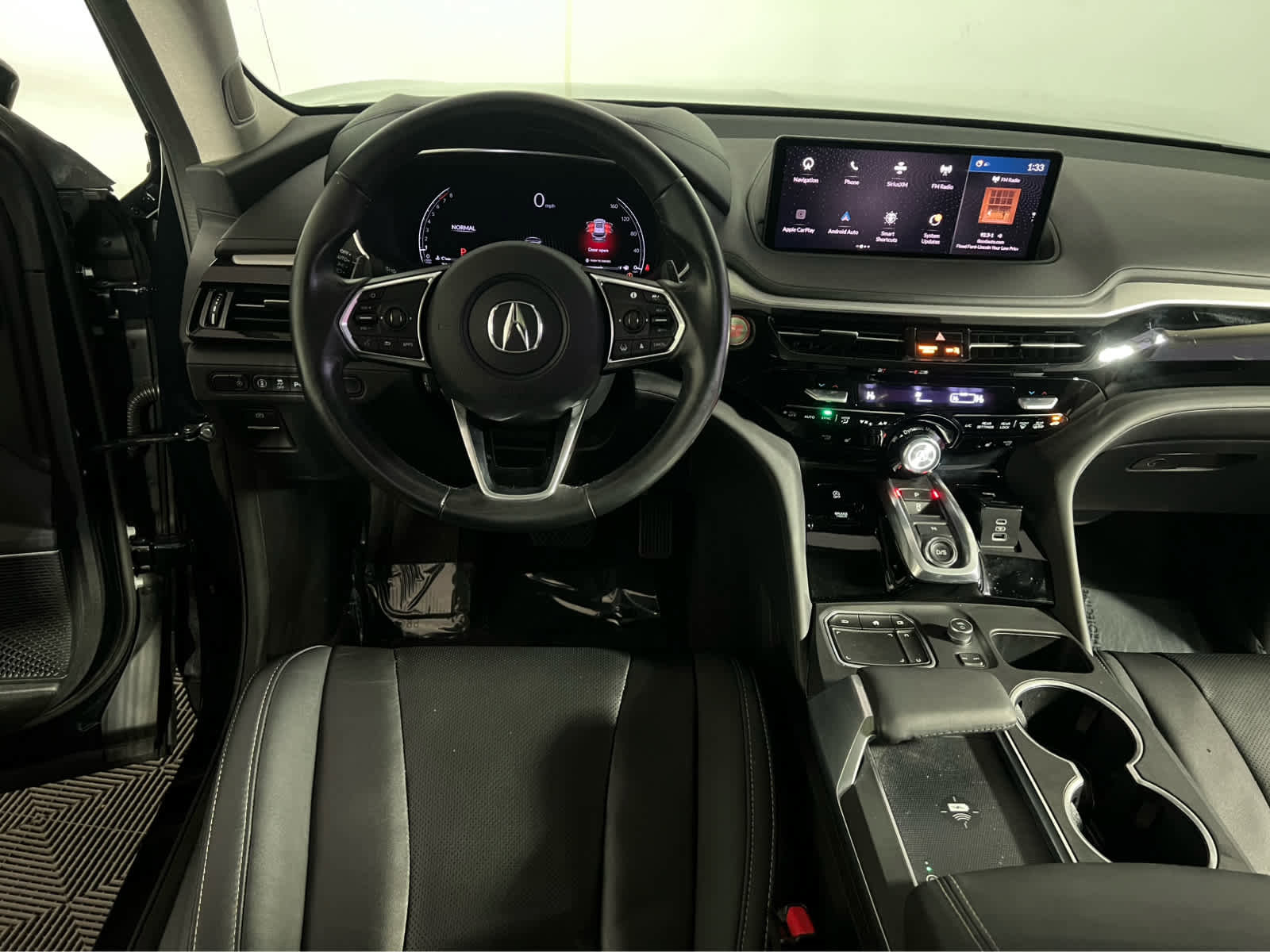 Certified 2023 Acura MDX SH-AWD w/ Technology Package image 13