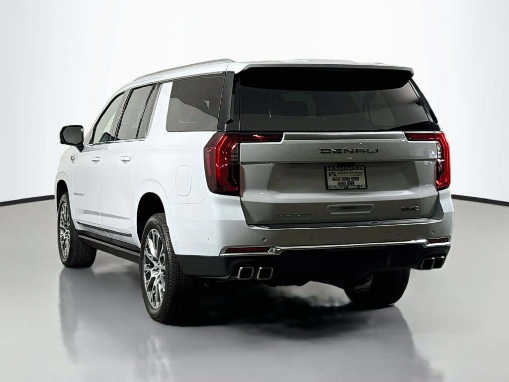 New 2026 GMC Yukon XL Denali w/ Denali Reserve Package AWD/4WD image 5