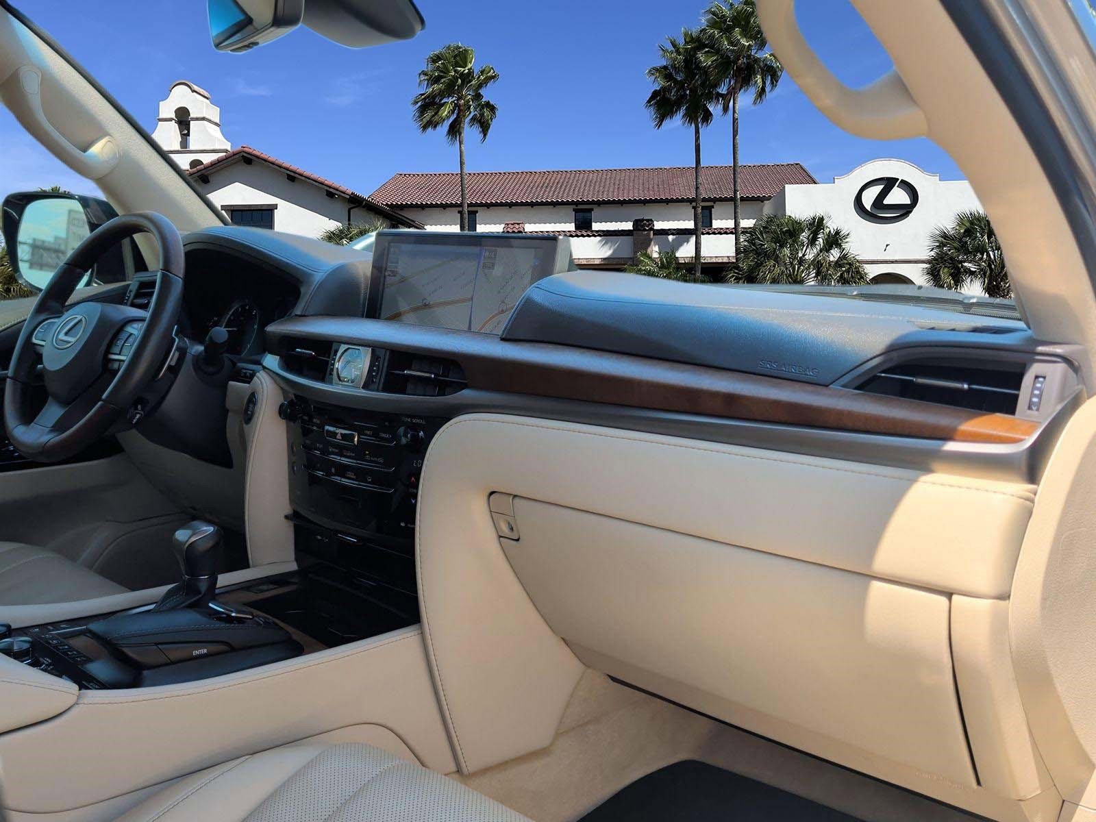 Certified 2021 Lexus LX 570 4WD w/ Luxury Package image 28