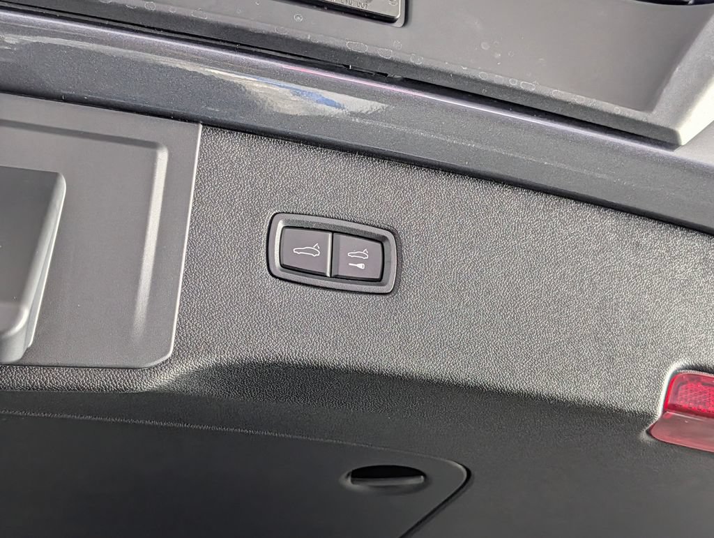 New 2026 Porsche Cayenne S AWD/4WD image 18