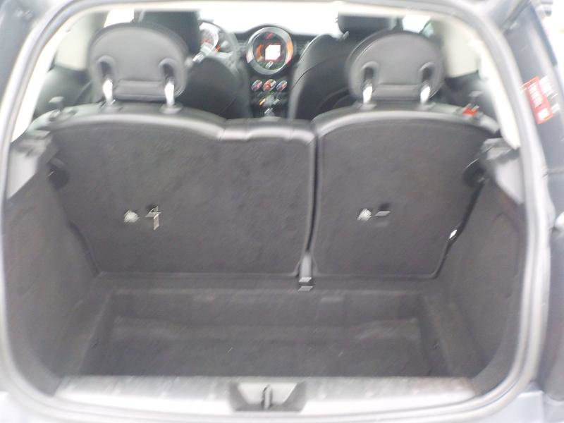 Used 2015 MINI Cooper S image 19