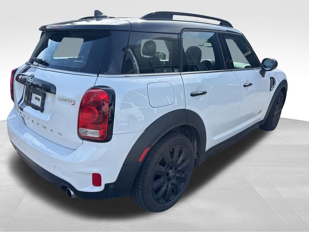Used 2019 MINI Cooper Countryman S w/ Yin Yang Edition image 3