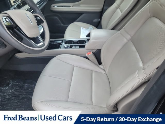 Used 2023 Lincoln Corsair AWD w/ Equipment Group 101A video 1