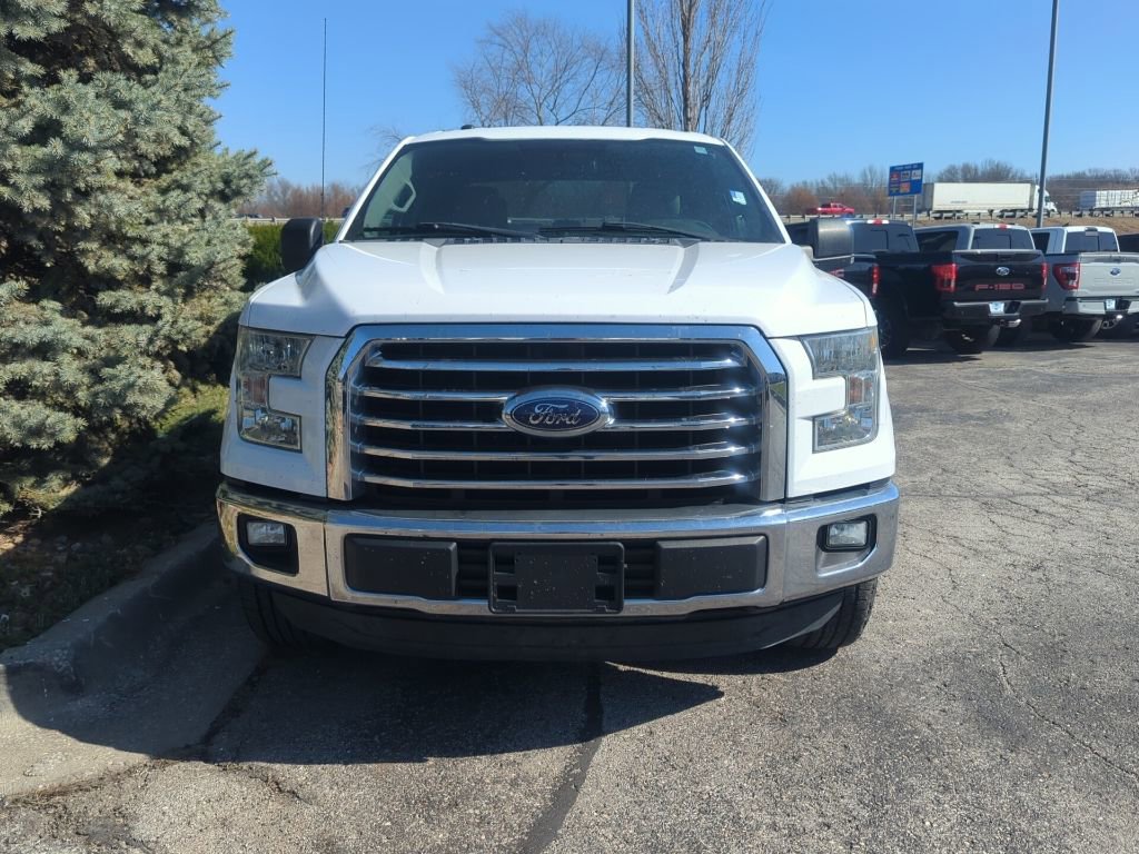 Used 2015 Ford F150 XLT w/ Equipment Group 301A Mid image 3