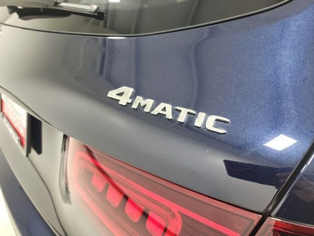 Used 2022 Mercedes-Benz GLC 300 4MATIC image 14