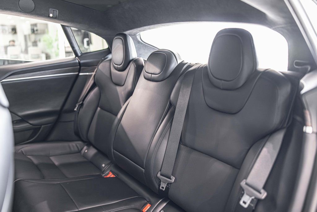 Used 2021 Tesla Model S Long Range image 27