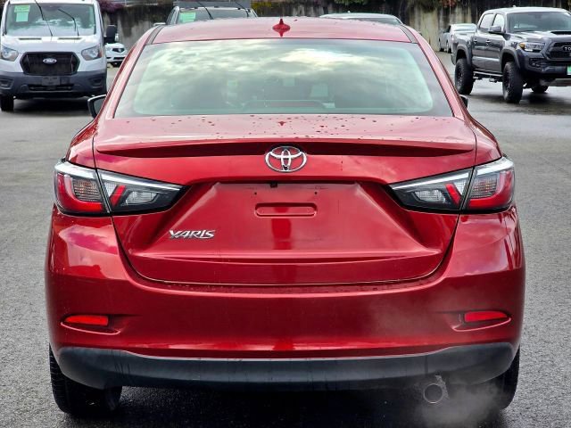 Used 2019 Toyota Yaris LE FWD image 6