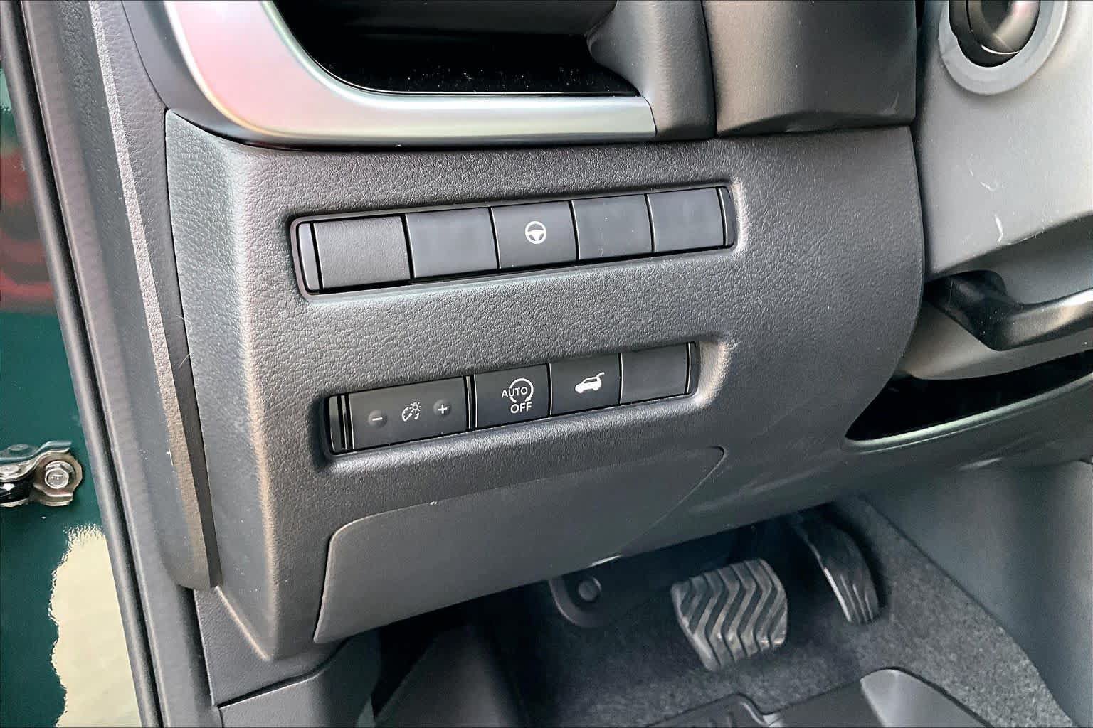 New 2026 Nissan Rogue SV w/ Rock Creek Premium Package AWD/4WD image 17