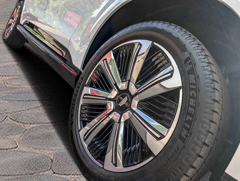 New 2026 Cadillac Escalade IQ Luxury 2 AWD/4WD image 9