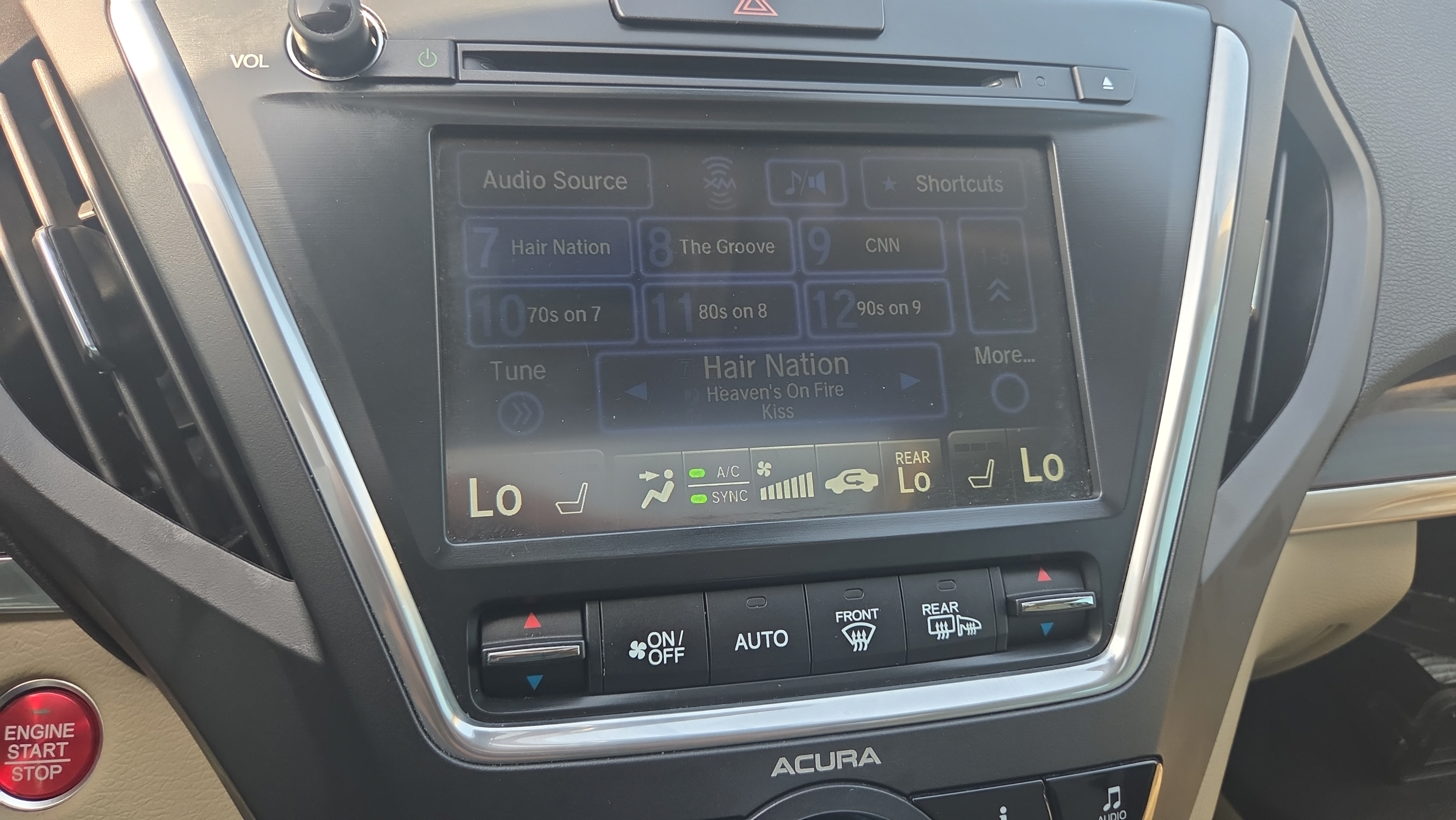 Used 2015 Acura MDX w/ Technology Package FWD image 32