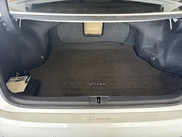 Used 2014 Lexus ES 350 w/ Luxury Package FWD image 22
