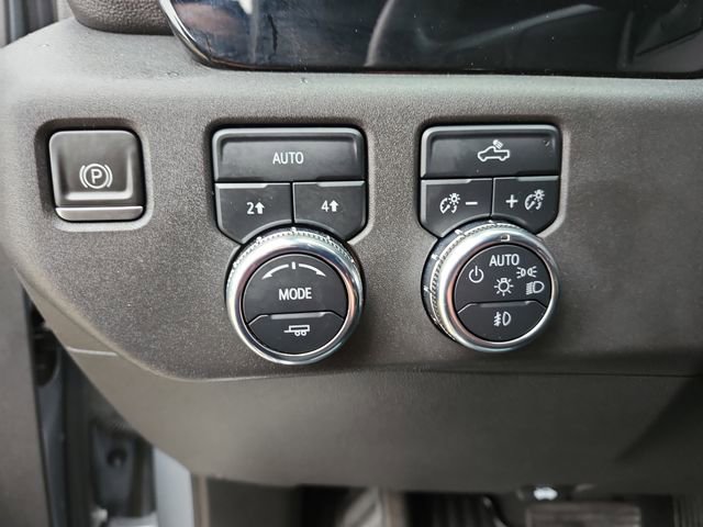 Used 2023 GMC Sierra 1500 Elevation image 13