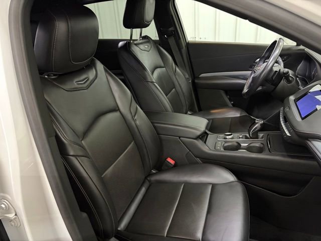 Used 2019 Cadillac XT4 Premium Luxury image 26