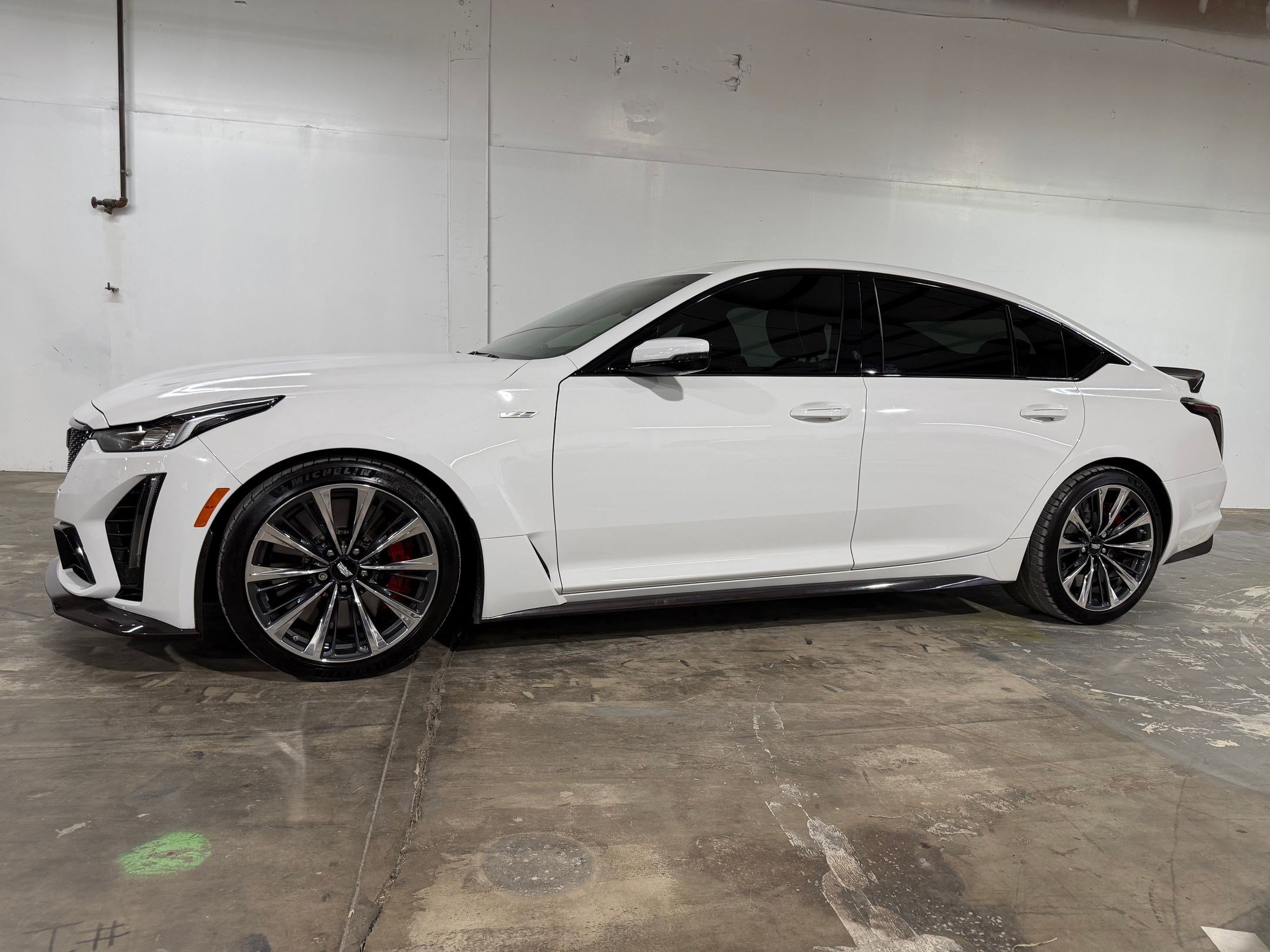 Certified 2022 Cadillac CT5 V Blackwing w/ Carbon Fiber Package 2 RWD image 18