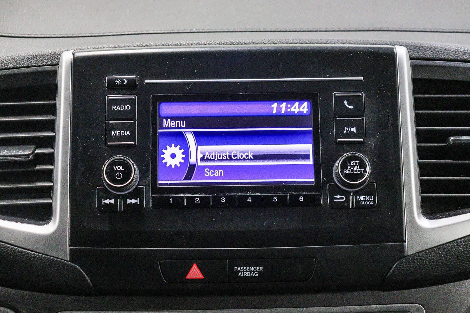 Used 2020 Honda Pilot LX image 14