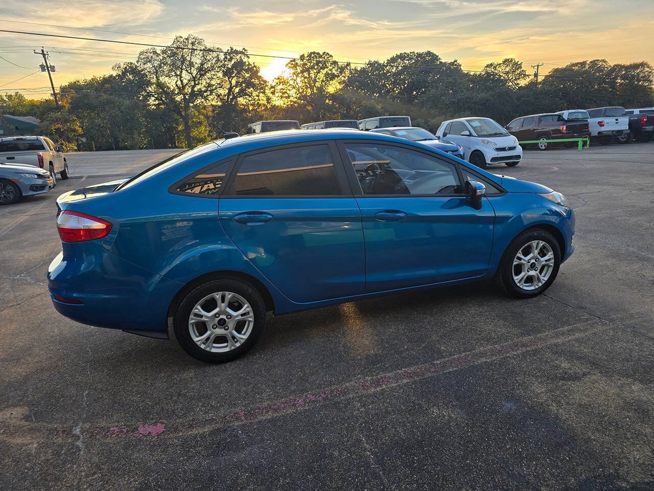 Used 2016 Ford Fiesta SE FWD image 16