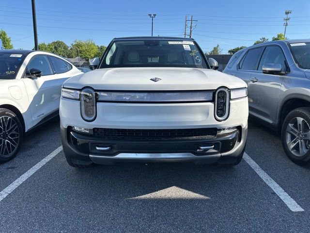Used 2024 Rivian R1S Adventure AWD/4WD image 2