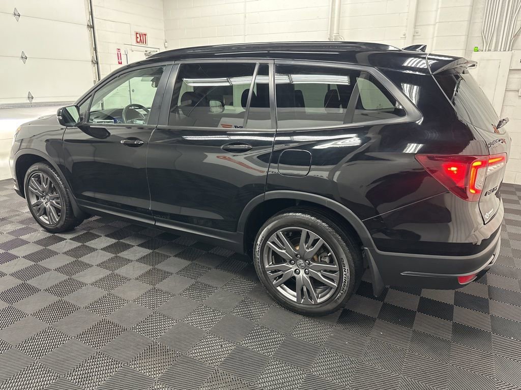 Used 2022 Honda Pilot Sport image 7
