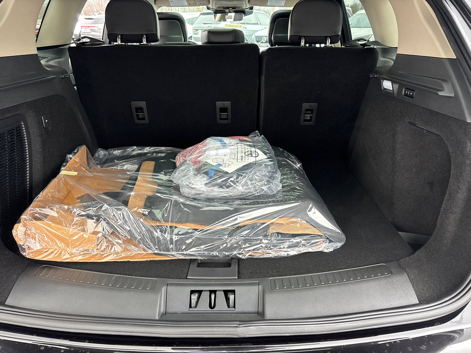 New 2026 Lincoln Corsair Grand Touring image 9