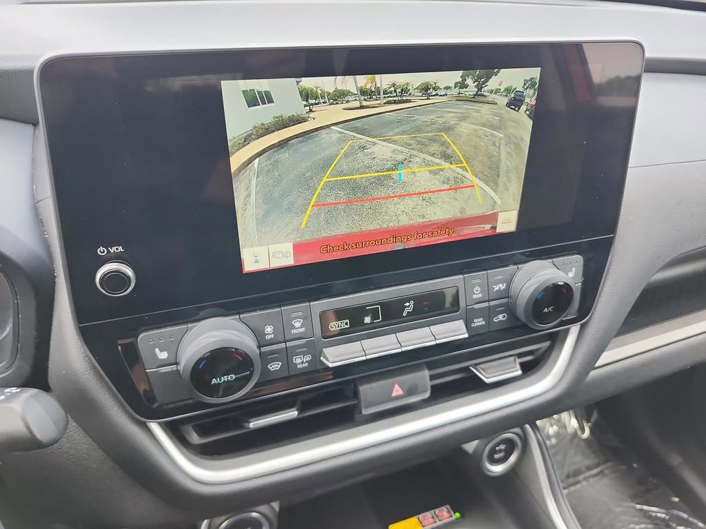 Used 2024 Toyota Grand Highlander XLE image 25