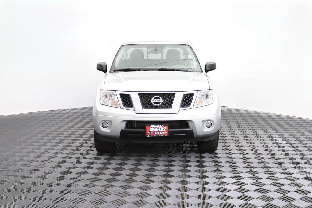 Used 2021 Nissan Frontier SV AWD/4WD image 2
