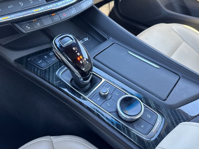 Used 2023 Cadillac CT5 Luxury image 5