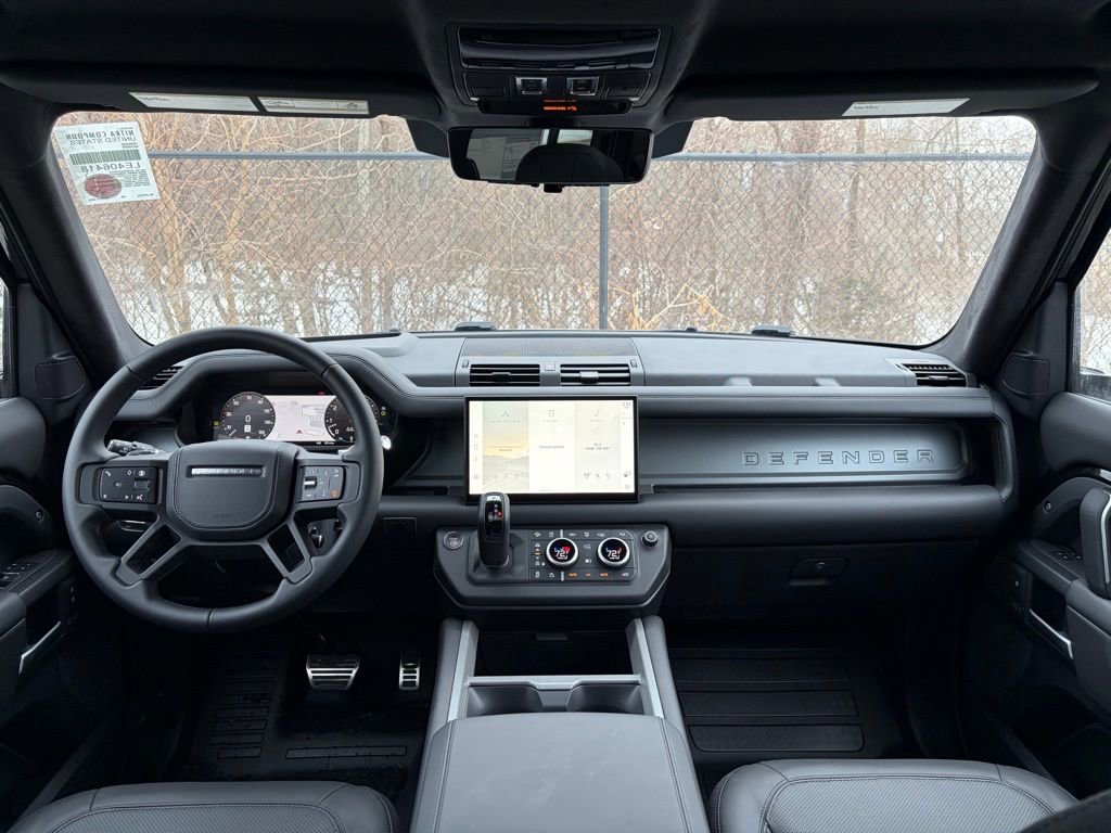 New 2025 Land Rover Defender 110 V8 image 18