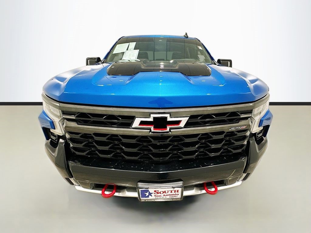 Certified 2022 Chevrolet Silverado 1500 ZR2 w/ Technology Package AWD/4WD image 2