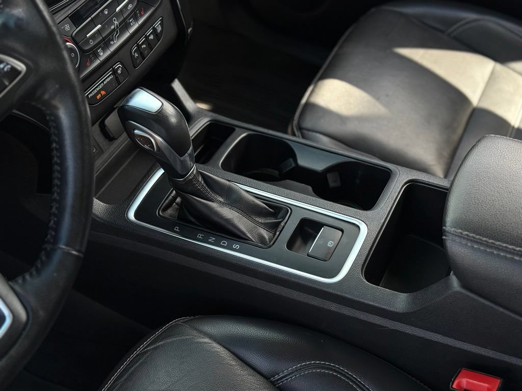 Used 2019 Ford Escape Titanium AWD/4WD image 26