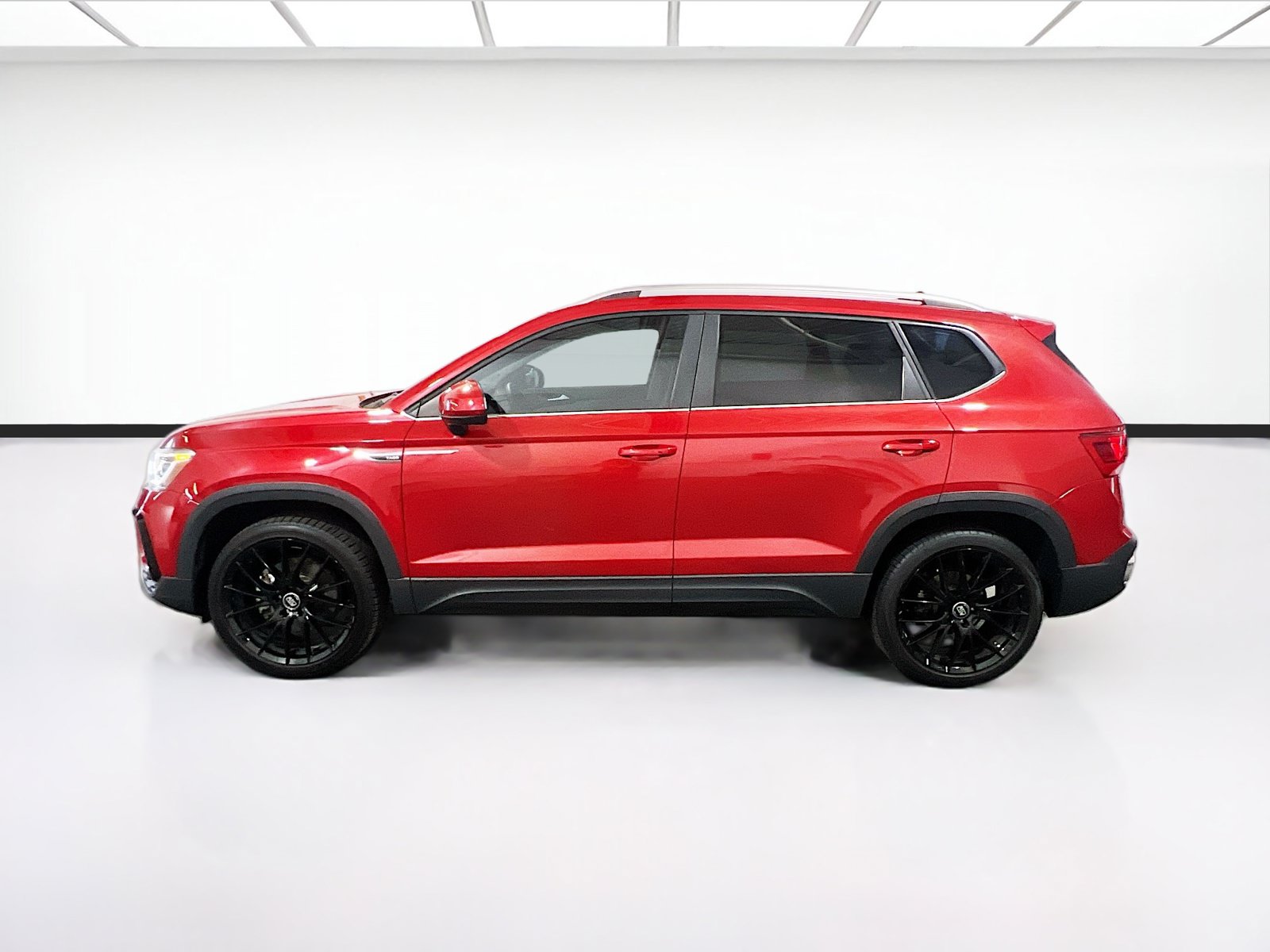 Used 2023 Volkswagen Taos SEL AWD/4WD image 25