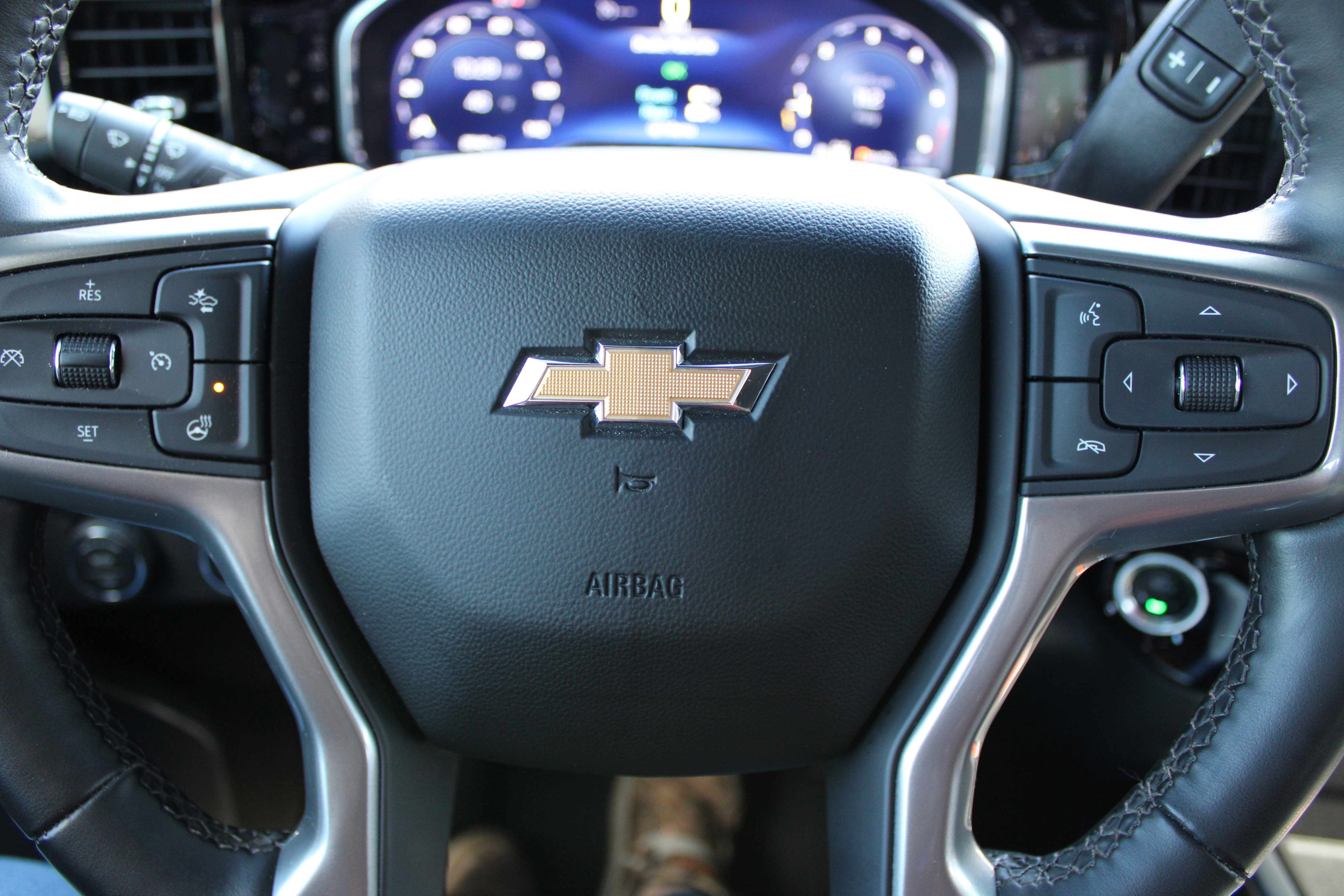 Used 2024 Chevrolet Silverado 2500 LT image 18